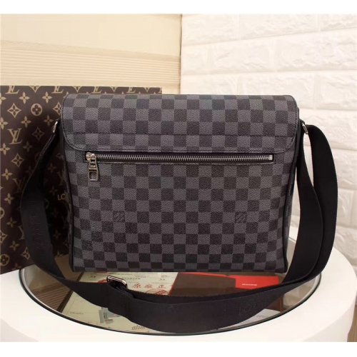 Replica Louis Vuitton LV AAA Quality Messenger Bags For Men #323205 $80.00 USD for Wholesale