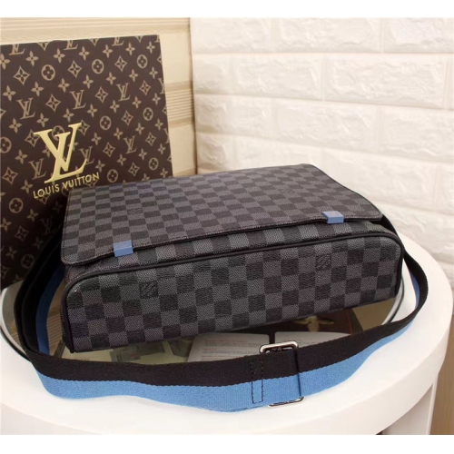 Replica Louis Vuitton LV AAA Quality Messenger Bags For Men #323206 $80.00 USD for Wholesale