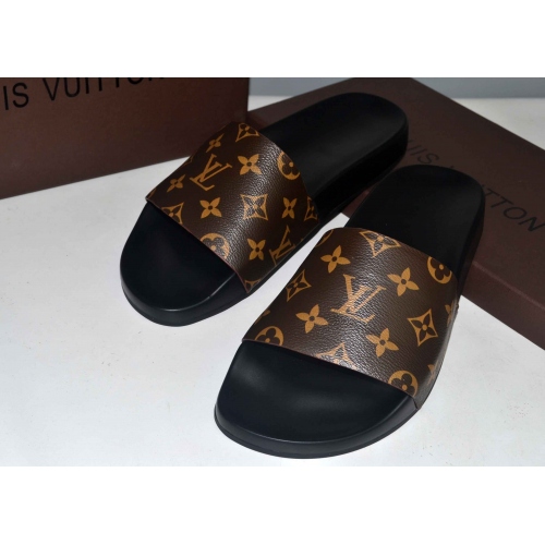 Replica Louis Vuitton LV Slippers For Men #368555 $40.00 USD for Wholesale