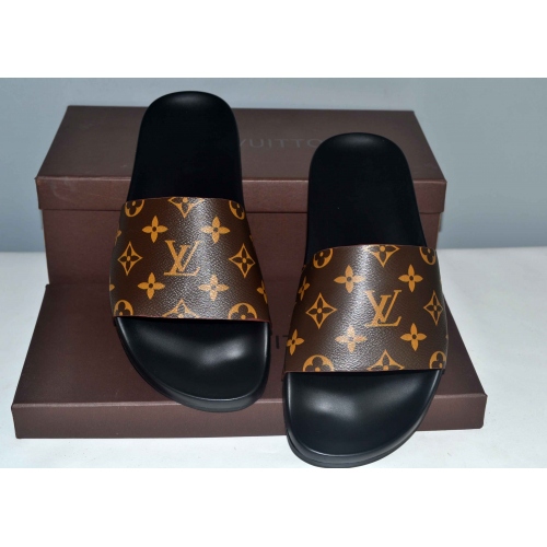 Replica Louis Vuitton LV Slippers For Men #368555 $40.00 USD for Wholesale