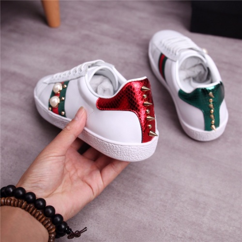 Replica Gucci Casual Shoes For Women #487204 $72.00 USD for Wholesale