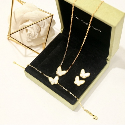 Van Cleef &amp; Arpels Necklaces &amp; Bracelets &amp; Earrings #505447 $48.00 USD, Wholesale Replica Van Cleef &amp; Arpels Jewelry Set