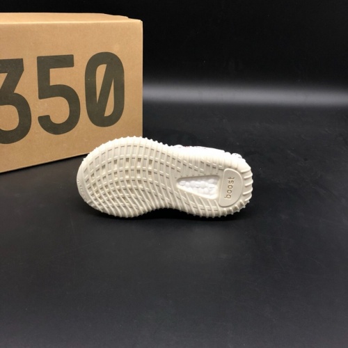 Replica Yeezy Kids Shoes For Kids #518025 $72.00 USD for Wholesale