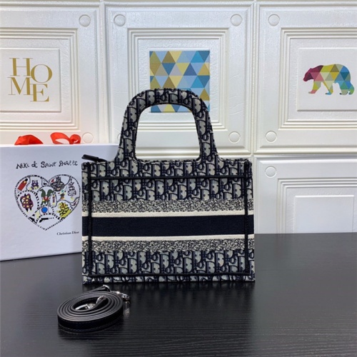 Replica Christian Dior AAA Handbags #540469 $60.00 USD for Wholesale