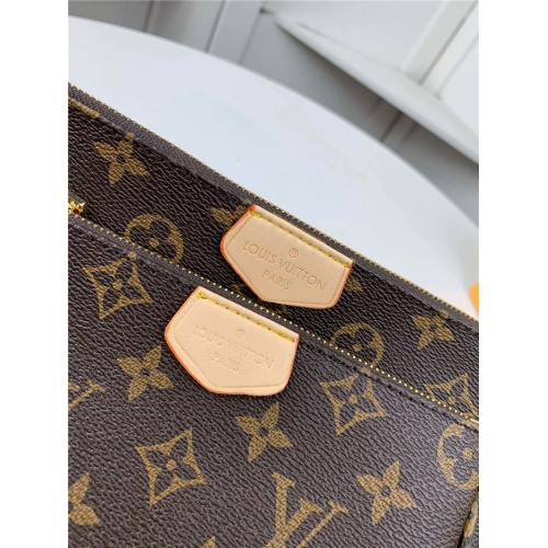 Replica Louis Vuitton LV AAA Quality Messenger Bags For Women #762832 $48.00 USD for Wholesale