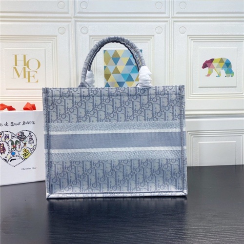 Replica Christian Dior AAA Quality Handbags For Women #766711 $69.00 USD for Wholesale