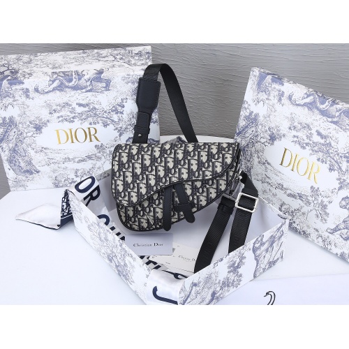 Christian Dior AAA Quality Messenger Bags For Women #829608 $98.00 USD, Wholesale Replica Christian Dior AAA Quality Messenger Bags