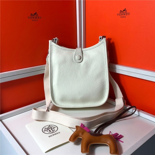 Replica Hermes AAA Quality Messenger Bags For Women #831266 $102.00 USD for Wholesale