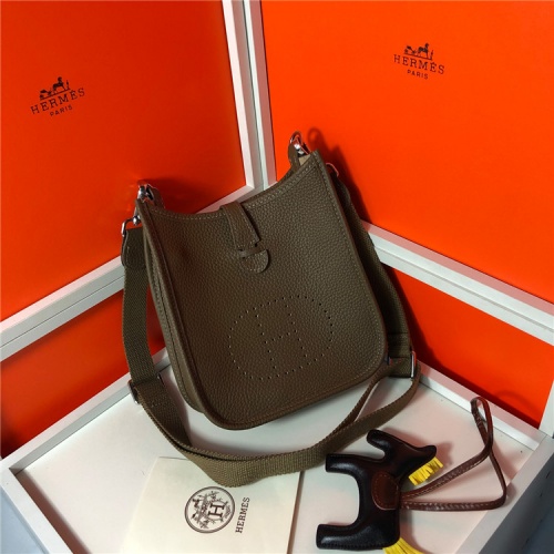 Replica Hermes AAA Quality Messenger Bags For Women #831271 $102.00 USD for Wholesale