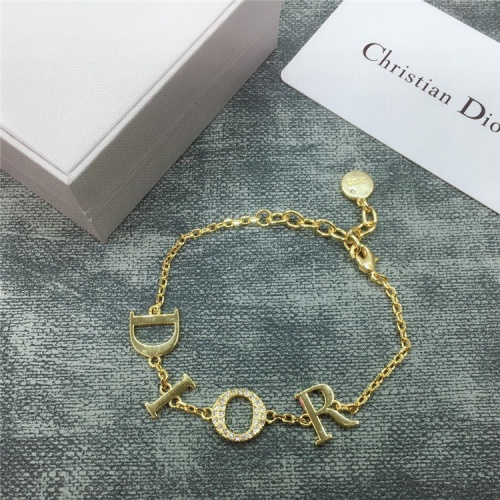 Christian Dior Bracelets For Women #831563 $28.00 USD, Wholesale Replica Christian Dior Bracelets