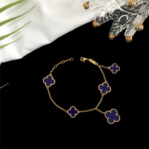 Van Cleef &amp; Arpels Bracelets For Women #835365 $42.00 USD, Wholesale Replica Van Cleef &amp; Arpels Bracelets