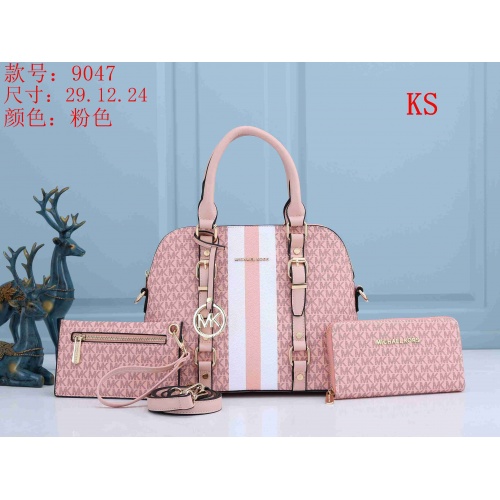 Michael Kors Handbags For Women #846115 $39.00 USD, Wholesale Replica Michael Kors Handbags