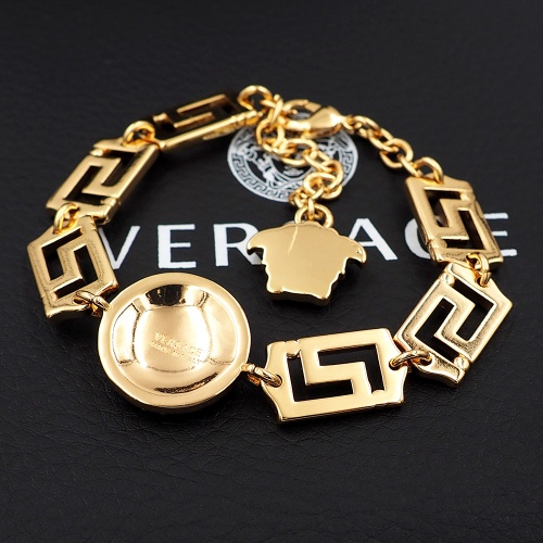 Replica Versace Bracelet For Women #855507 $35.00 USD for Wholesale