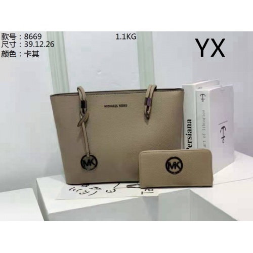 Michael Kors Handbags For Women #871147 $39.00 USD, Wholesale Replica Michael Kors Handbags