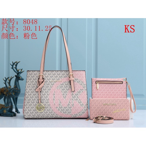 Michael Kors Handbags For Women #899356 $39.00 USD, Wholesale Replica Michael Kors Handbags