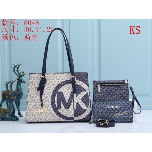 Michael Kors Handbags For Women #899358 $39.00 USD, Wholesale Replica Michael Kors Handbags