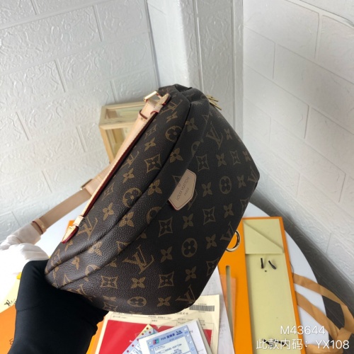 Replica Louis Vuitton AAA Quality Messenger Bags For Women #908606 $76.00 USD for Wholesale