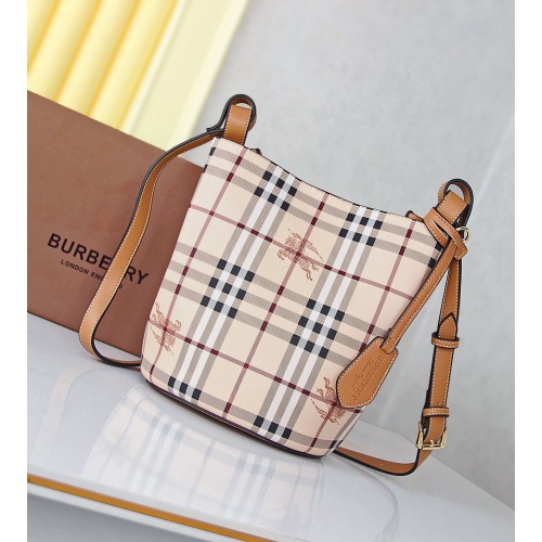 Burberry AAA Messenger Bags For Women #925399 $102.00 USD, Wholesale Replica Burberry AAA Messenger Bags