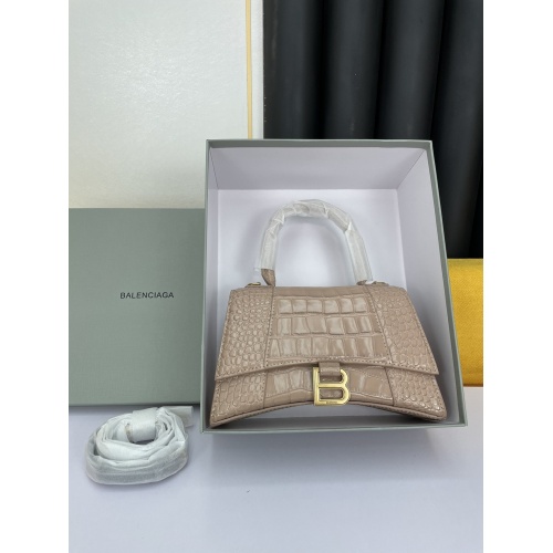 Balenciaga AAA Quality Messenger Bags For Women #929439 $175.00 USD, Wholesale Replica Balenciaga AAA Quality Messenger Bags