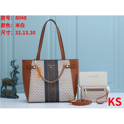 Michael Kors Handbags For Women #940069 $39.00 USD, Wholesale Replica Michael Kors Handbags