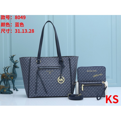 Michael Kors Handbags For Women #940079 $39.00 USD, Wholesale Replica Michael Kors Handbags