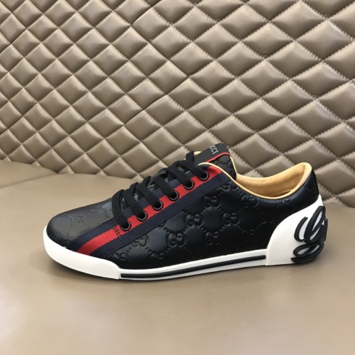 Replica Gucci Casual Shoes For Men #944666 $82.00 USD for Wholesale