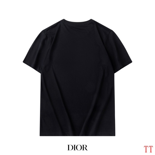 Replica Christian Dior T-Shirts Short Sleeved For Unisex #947980 $27.00 USD for Wholesale