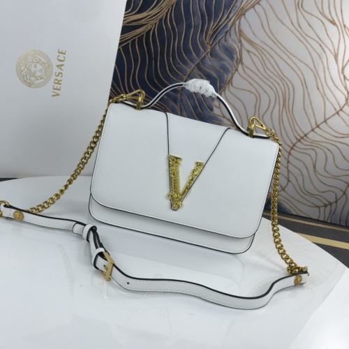 Versace AAA Quality Messenger Bags For Women #951377 $135.00 USD, Wholesale Replica Versace AAA Quality Messenger Bags