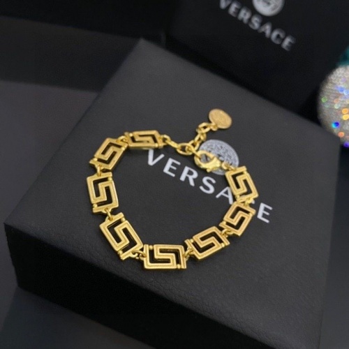 Replica Versace Bracelet For Women #967321 $34.00 USD for Wholesale