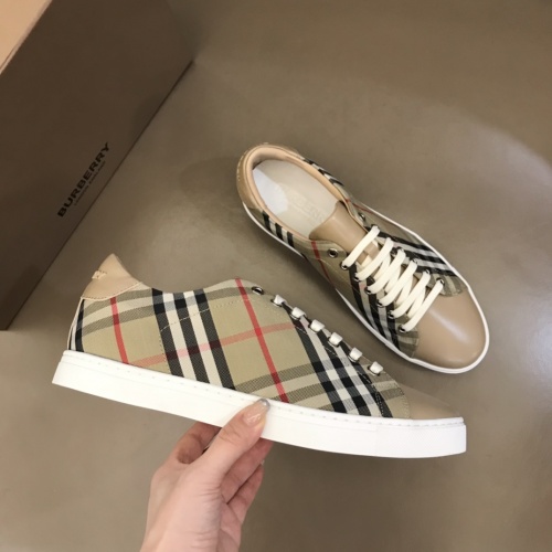 Replica Burberry Casual Shoes For Men #970307 $68.00 USD for Wholesale