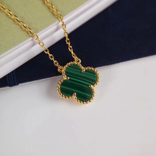 Van Cleef &amp; Arpels Necklaces For Women #972684 $27.00 USD, Wholesale Replica Van Cleef &amp; Arpels Necklaces