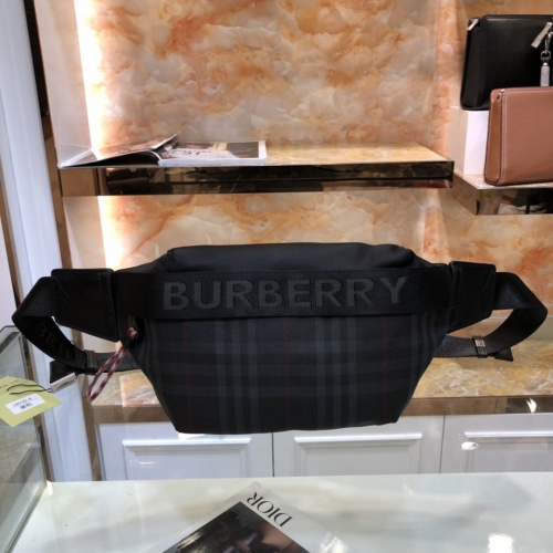 Burberry AAA Man Messenger Bags #974333 $88.00 USD, Wholesale Replica Burberry AAA Quality Belt Bags