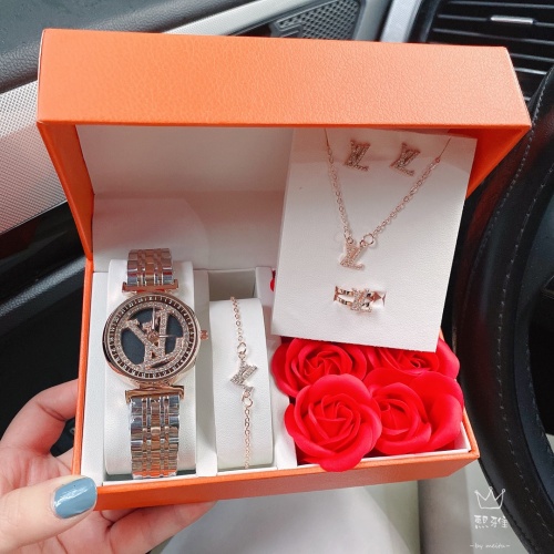 Louis Vuitton Watches For Women #976486 $45.00 USD, Wholesale Replica Louis Vuitton Watches