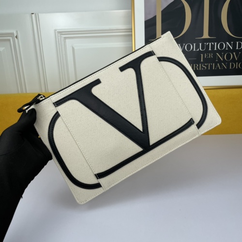 Valentino AAA Quality Wallets For Women #976862 $72.00 USD, Wholesale Replica Valentino AAA Quality Wallets