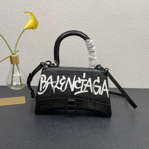 Balenciaga AAA Quality Messenger Bags For Women #987558 $100.00 USD, Wholesale Replica Balenciaga AAA Quality Messenger Bags