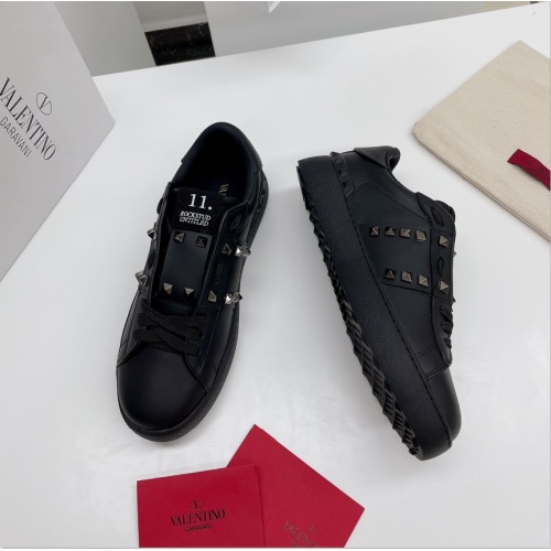 Valentino Casual Shoes For Women #988235 $108.00 USD, Wholesale Replica Valentino Casual Shoes