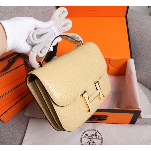 Replica Hermes AAA Quality Messenger Bags For Women #992252 $145.00 USD for Wholesale