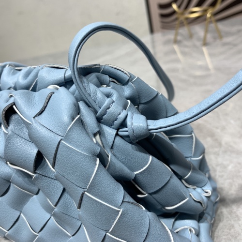 Replica Bottega Veneta BV AAA Quality Messenger Bags For Women #994946 $100.00 USD for Wholesale