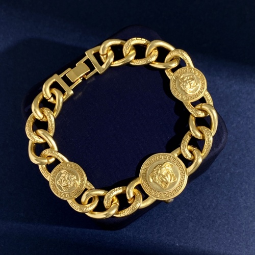 Versace Bracelet For Men #1000264 $34.00 USD, Wholesale Replica Versace Bracelets