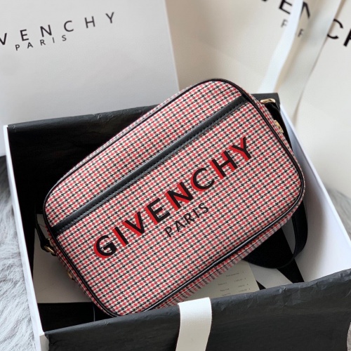 Givenchy AAA Quality Messenger Bags #1001611 $108.00 USD, Wholesale Replica Givenchy AAA Quality Messenger Bags