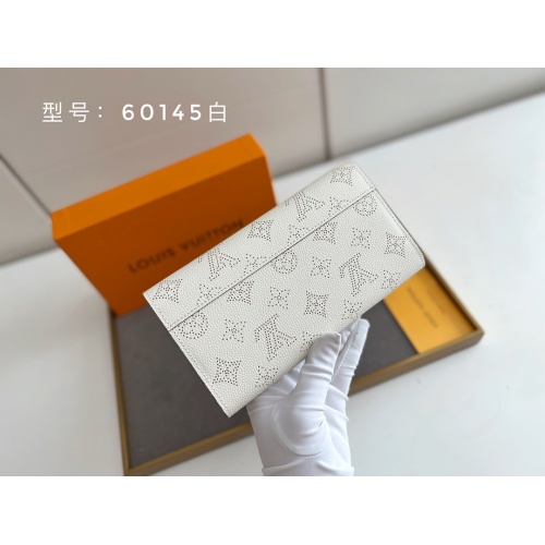 Replica Louis Vuitton AAA Quality Wallets #1005213 $45.00 USD for Wholesale