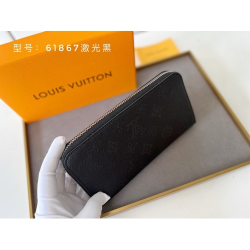 Replica Louis Vuitton AAA Quality Wallets #1005220 $45.00 USD for Wholesale