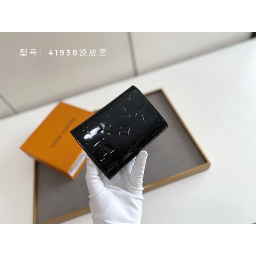 Replica Louis Vuitton LV Wallets #1005234 $42.00 USD for Wholesale