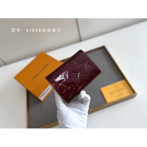 Replica Louis Vuitton LV Wallets #1005237 $42.00 USD for Wholesale