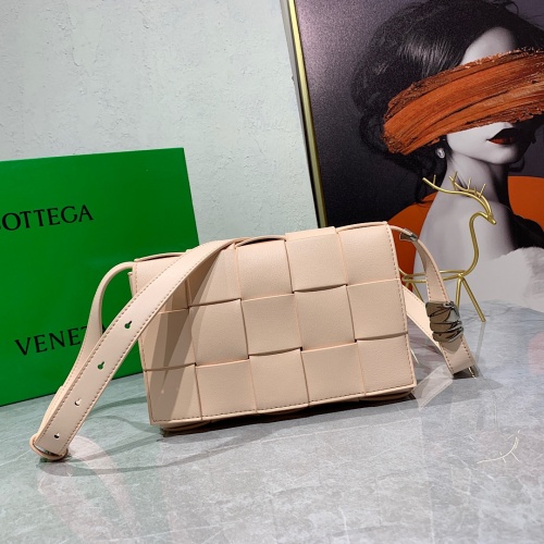 Bottega Veneta BV AAA Quality Messenger Bags For Women #997515 $100.00 USD, Wholesale Replica Bottega Veneta BV AAA Quality Messenger Bags