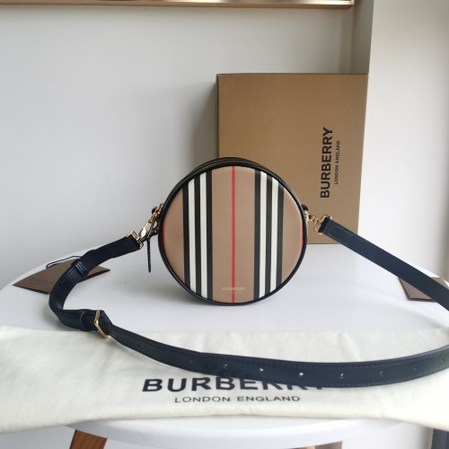 Burberry AAA Quality Messenger Bags For Women #999367 $150.00 USD, Wholesale Replica Burberry AAA Messenger Bags