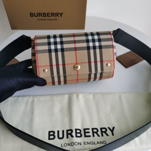 Burberry AAA Quality Messenger Bags For Women #999370 $172.00 USD, Wholesale Replica Burberry AAA Messenger Bags