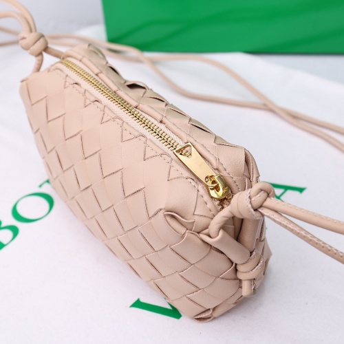 Replica Bottega Veneta BV AAA Quality Messenger Bags For Women #1012309 $98.00 USD for Wholesale