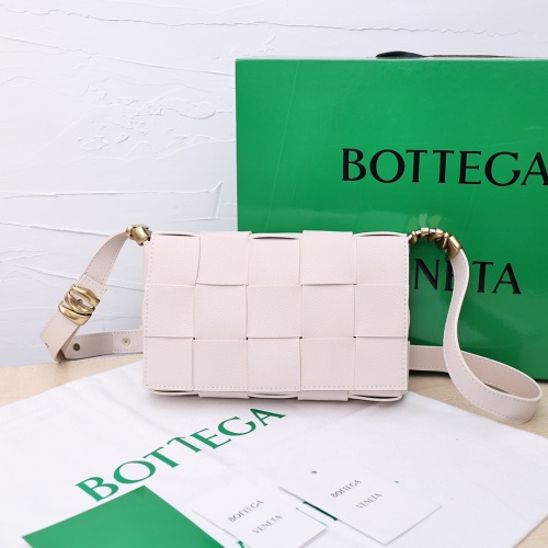 Bottega Veneta BV AAA Quality Messenger Bags For Women #1012391 $98.00 USD, Wholesale Replica Bottega Veneta BV AAA Quality Messenger Bags