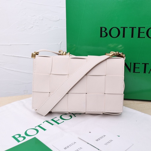 Replica Bottega Veneta BV AAA Quality Messenger Bags For Women #1012391 $98.00 USD for Wholesale